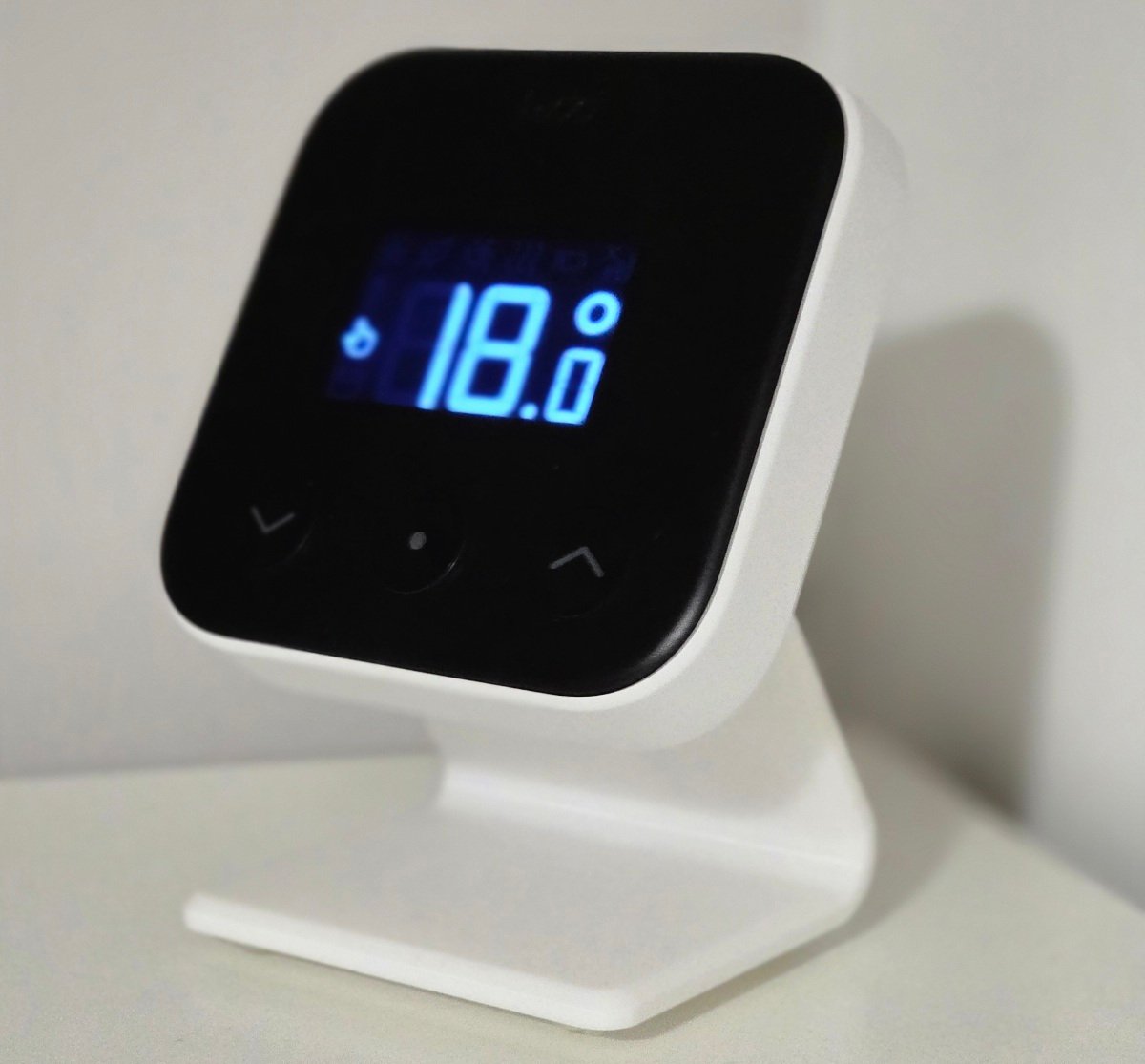 Tado thermostat stand 3D printed in PETG